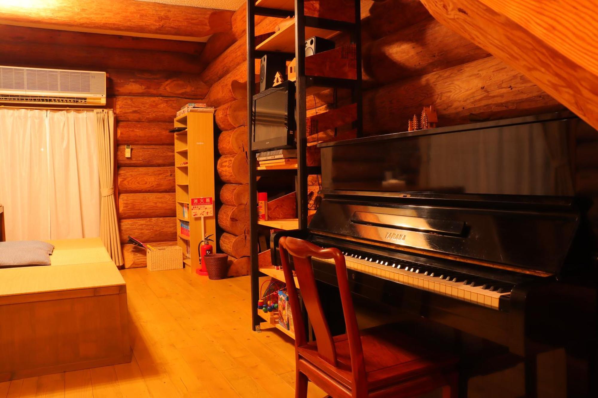 Yufuin Log House No Yado Tom Sawyer Hotel Екстериор снимка
