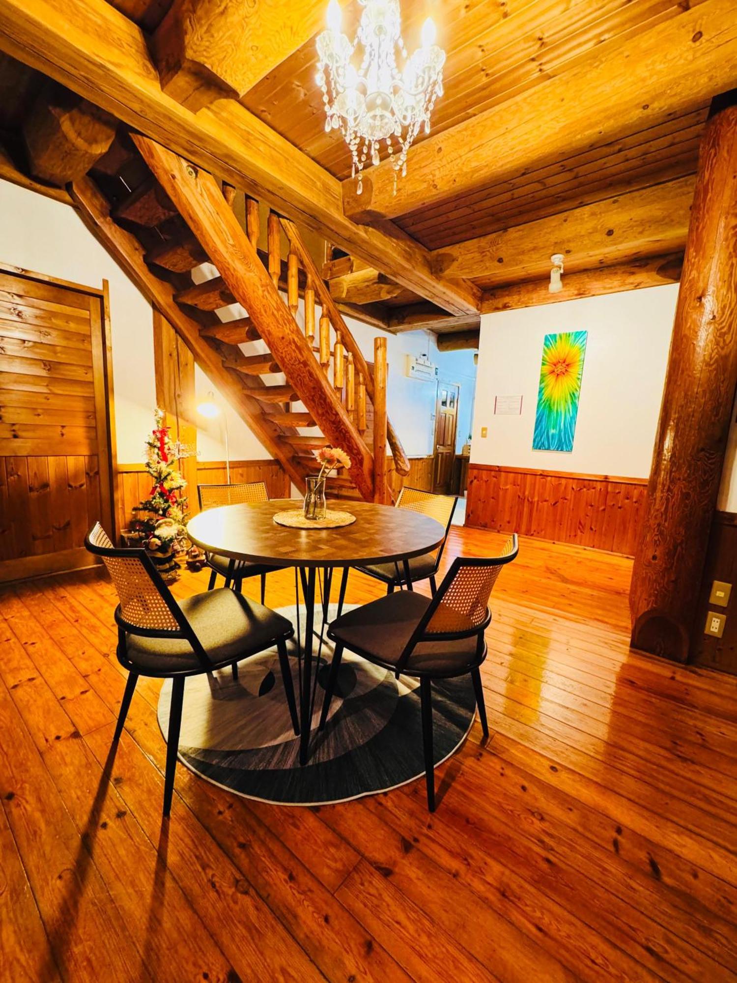 Yufuin Log House No Yado Tom Sawyer Hotel Екстериор снимка