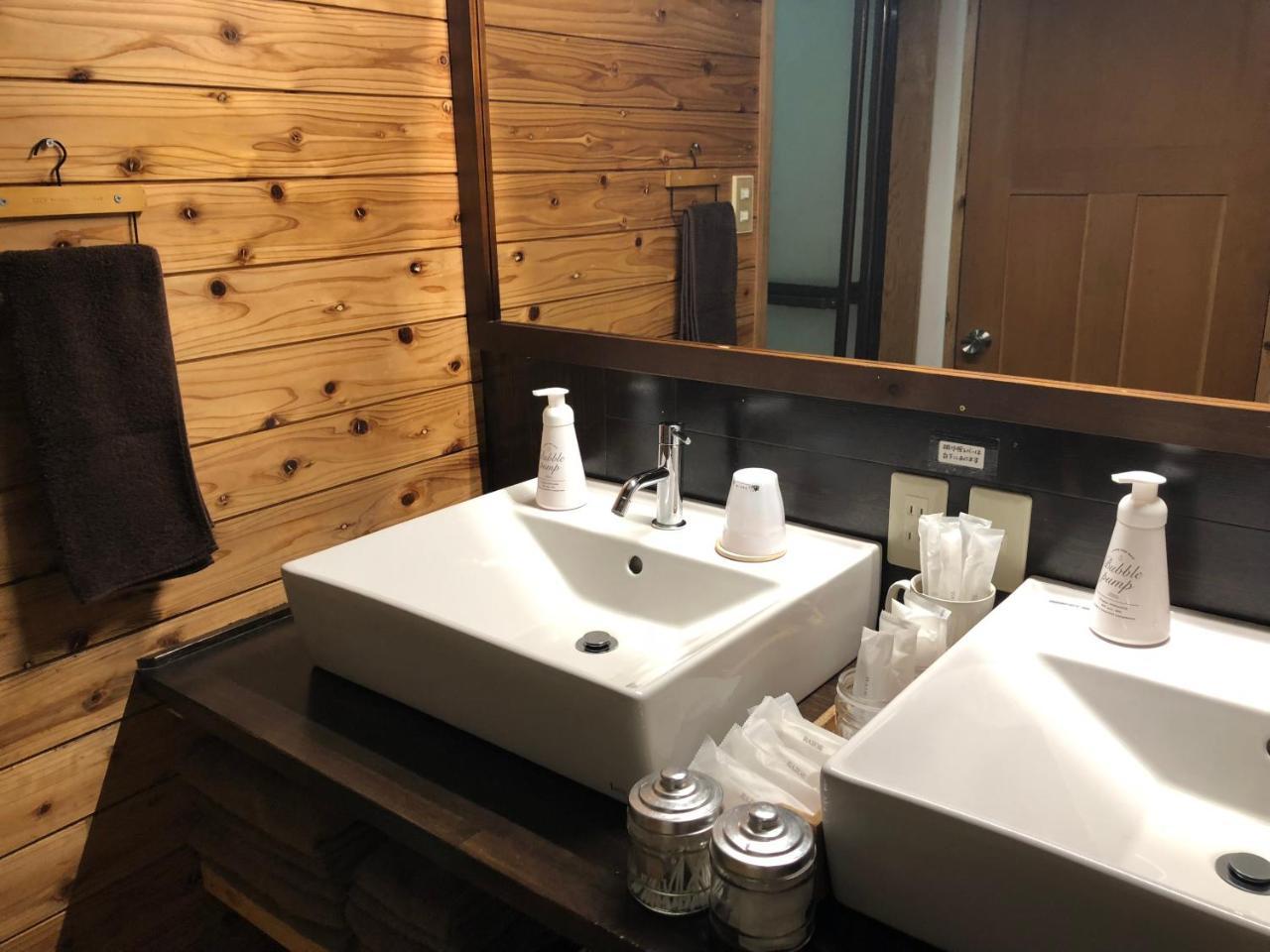 Yufuin Log House No Yado Tom Sawyer Hotel Екстериор снимка